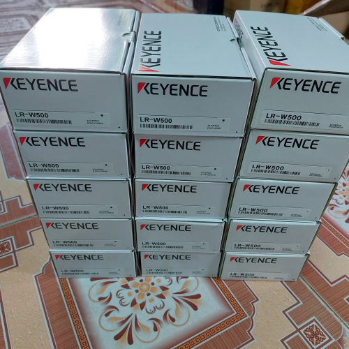 CẢM BIẾN KEYGENCE LR-W500