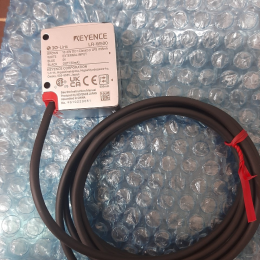 CẢM BIẾN KEYGENCE LR-W500 CẢM BIẾN KEYGENCE LR-W500