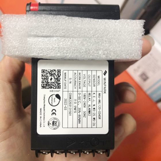 Đồng hồ nhiệt Winpark AK6-AKL120-C045R